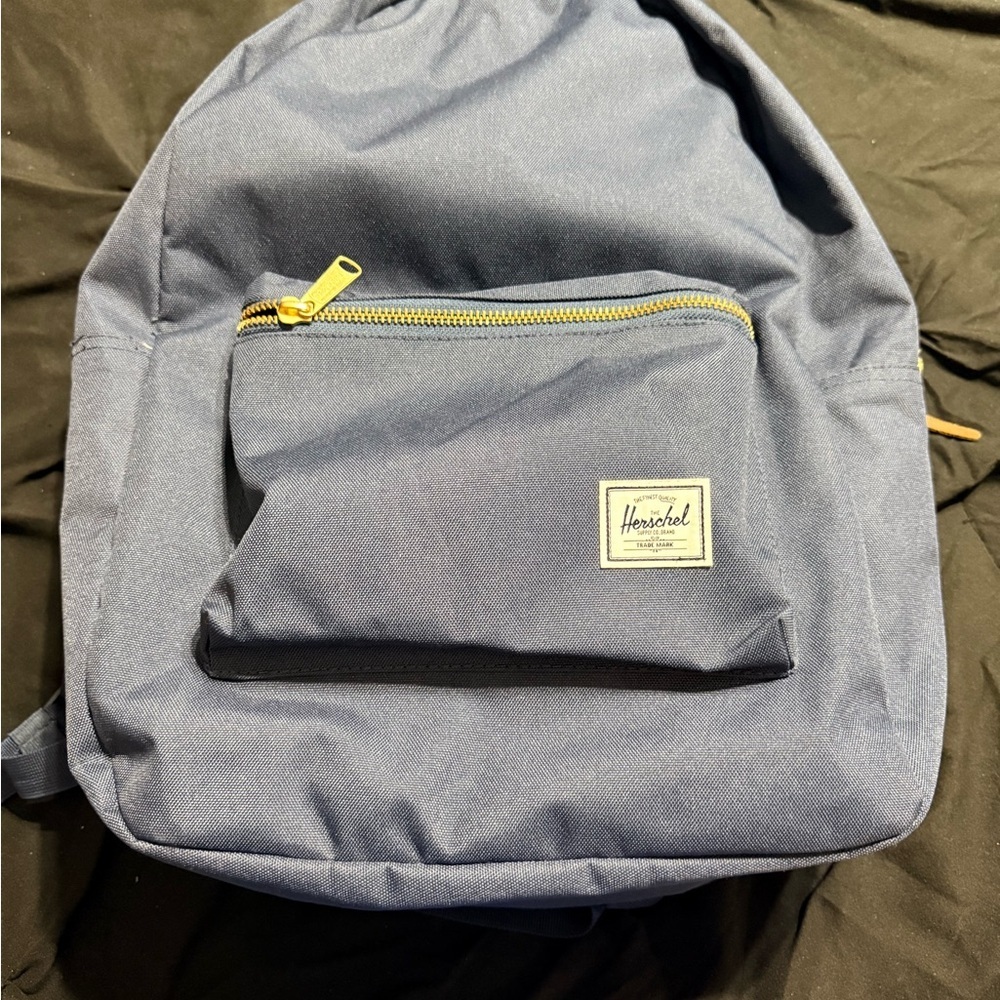 Herschel Backpack - Picture 3 of 11